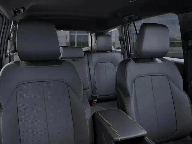 New 2026 Bright White Clear-Coat Exterior Paint Jeep  image 104