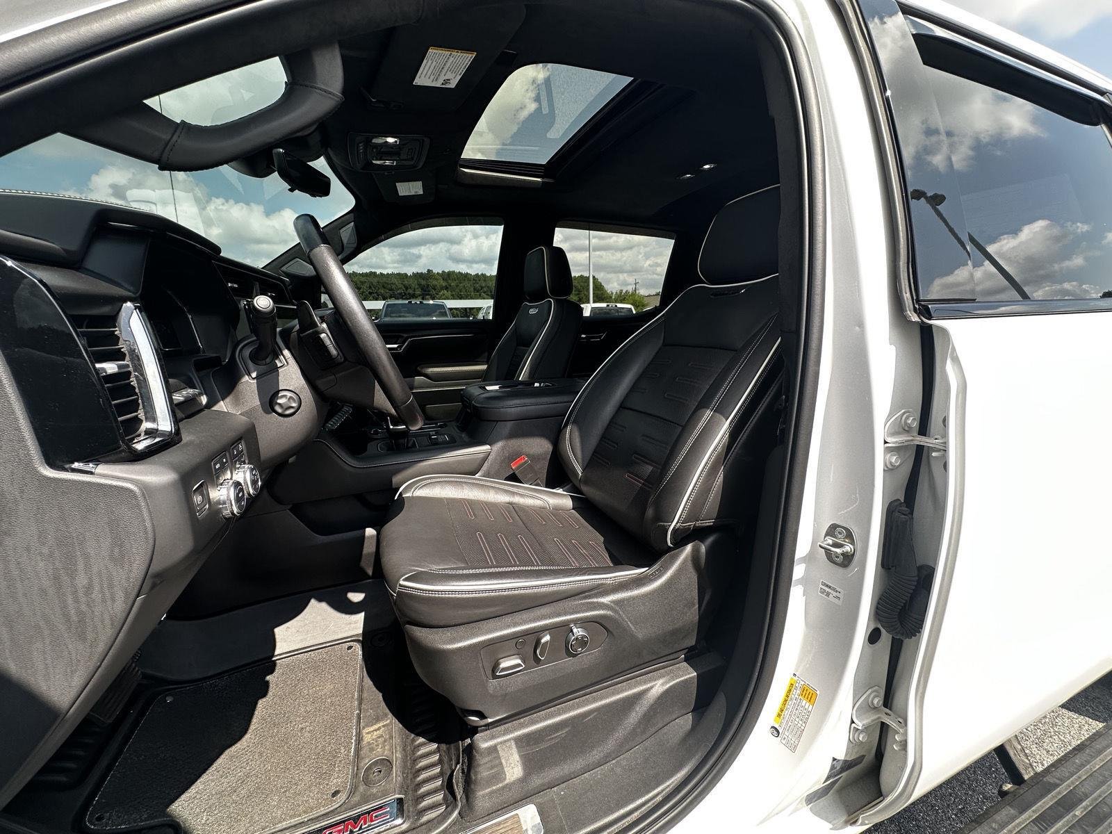 Used 2022 Summit White GMC AT4X image 3