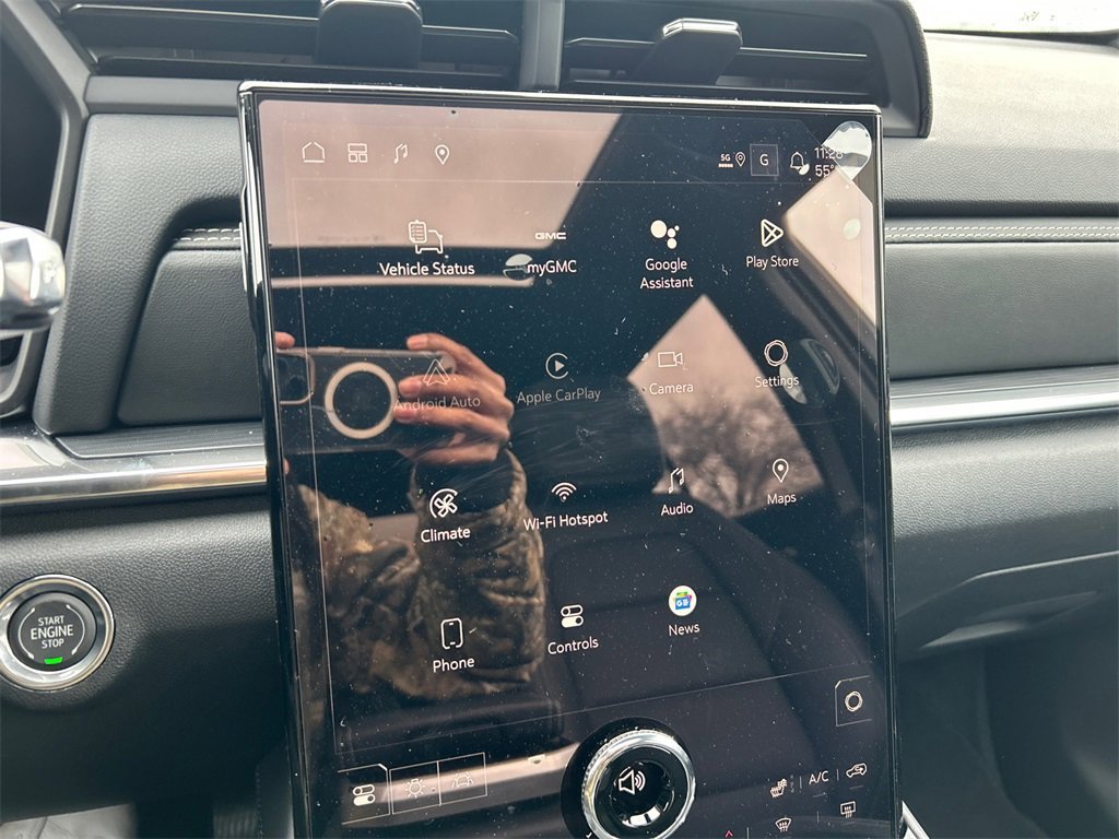 2026 GMC TERRAIN - Image 21