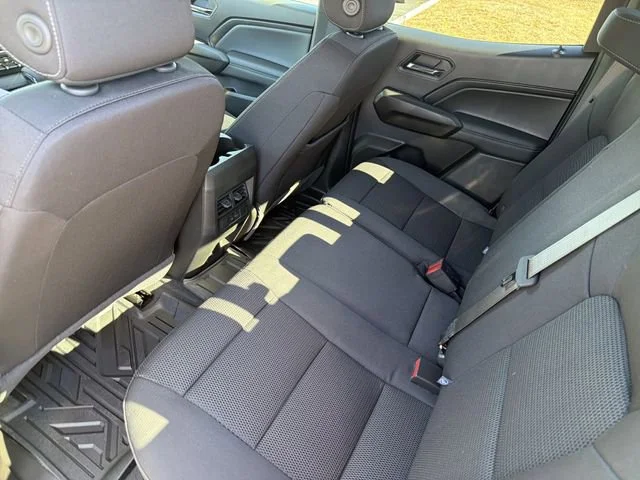 New 2026 Onyx Black GMC Elevation image 17
