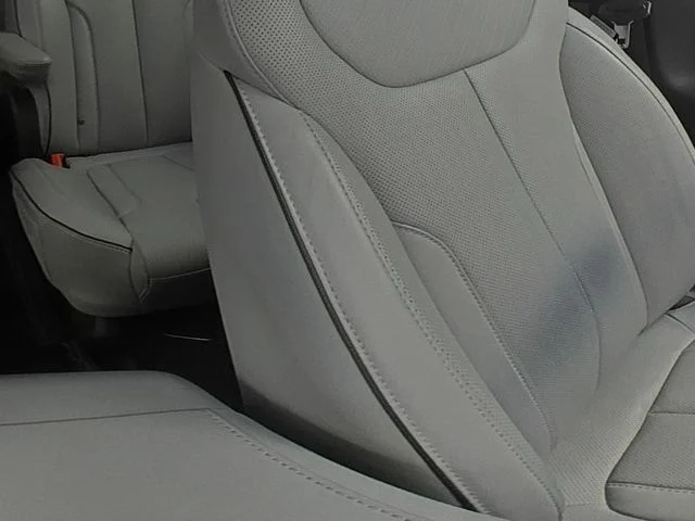 Used 2024 Silver Hyundai SEL image 36