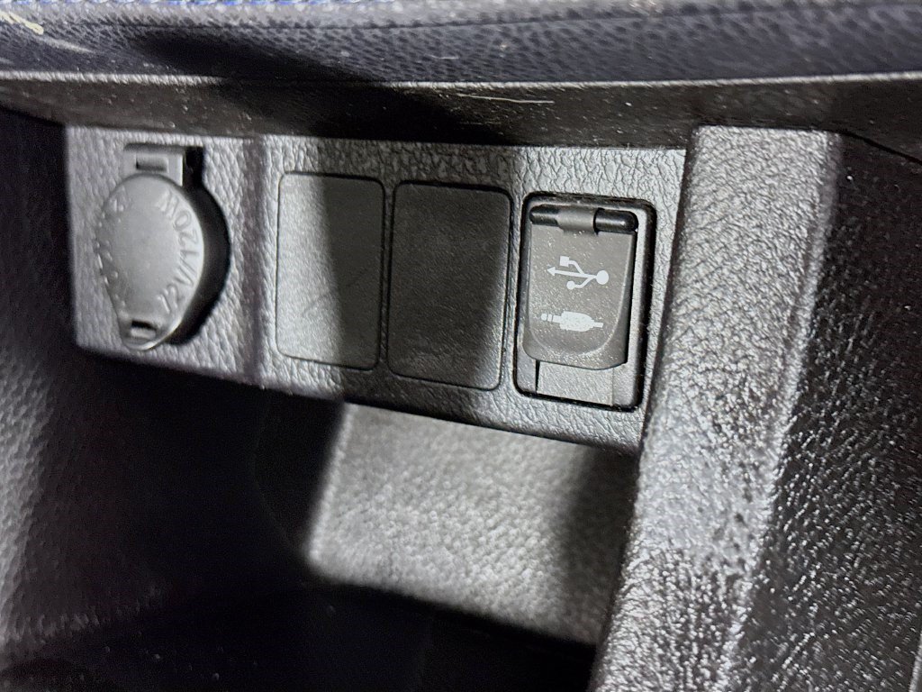 Used 2018 Black Sand Pearl Toyota SE image 36