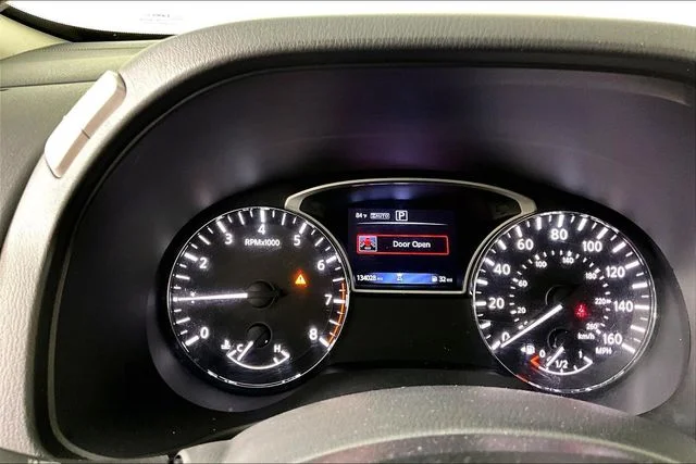 Used 2017 Gray Nissan Platinum image 12