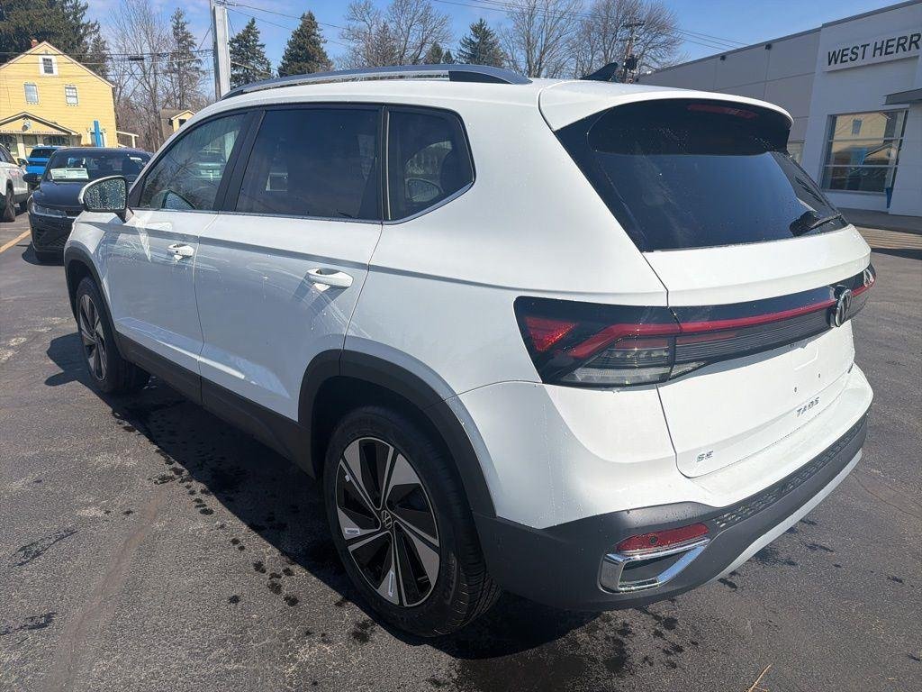 New 2026 Pure White Volkswagen 1.5T SE image 2