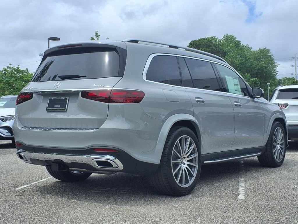 Used 2025 MANUFAKTUR Alpine Grey Mercedes-Benz GLS 450 image 6