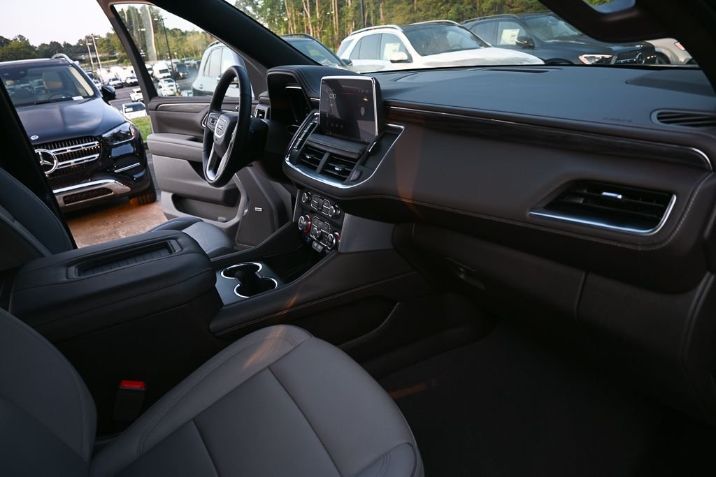 Used 2023 Blue GMC SLT image 22