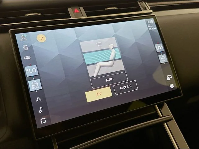 Certified Used 2026 Gray Land Rover Dynamic SE image 18