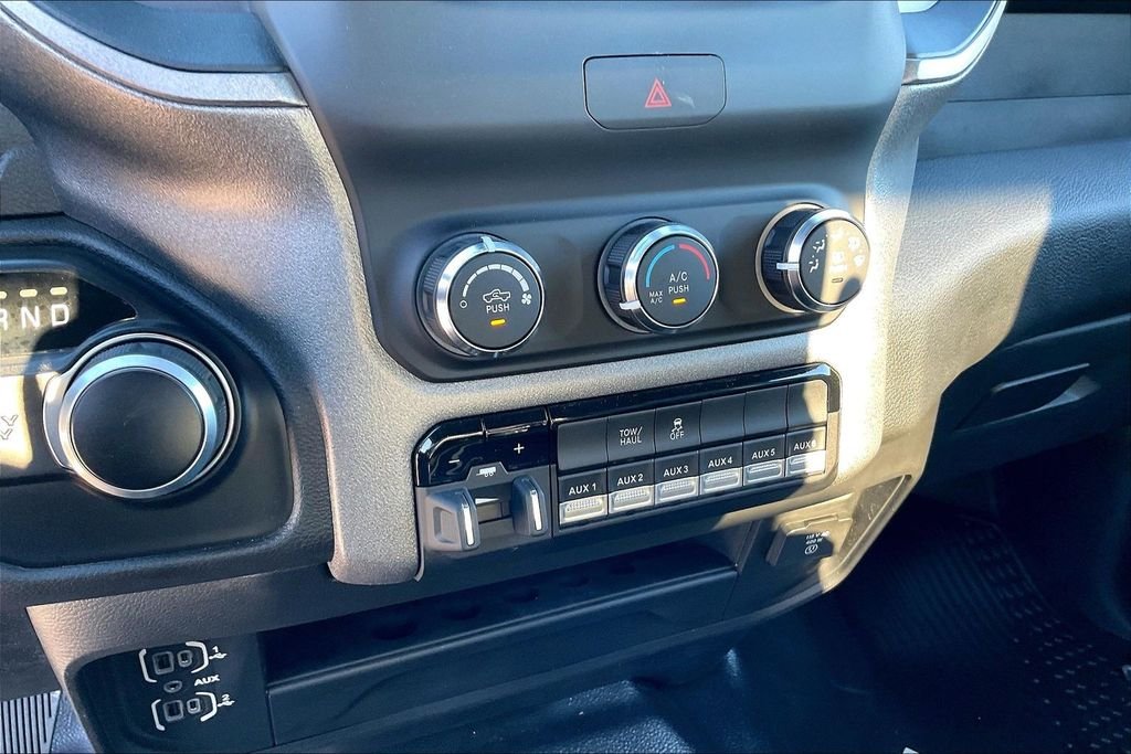 New 2024 Ram 2500 Tradesman 4D Crew Cab