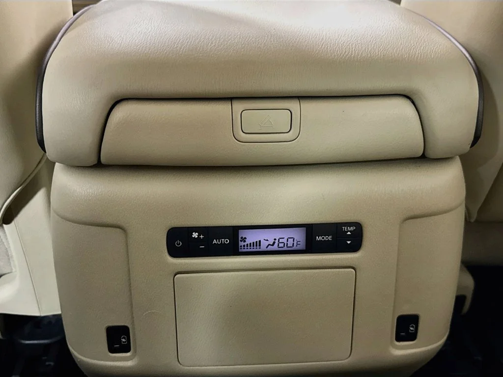 Certified Used 2022 Red INFINITI LUXE image 33