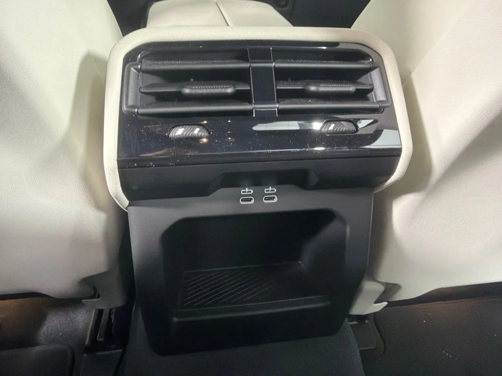 Certified Used 2024 Dark Graphite Metallic BMW 540i xDrive image 17