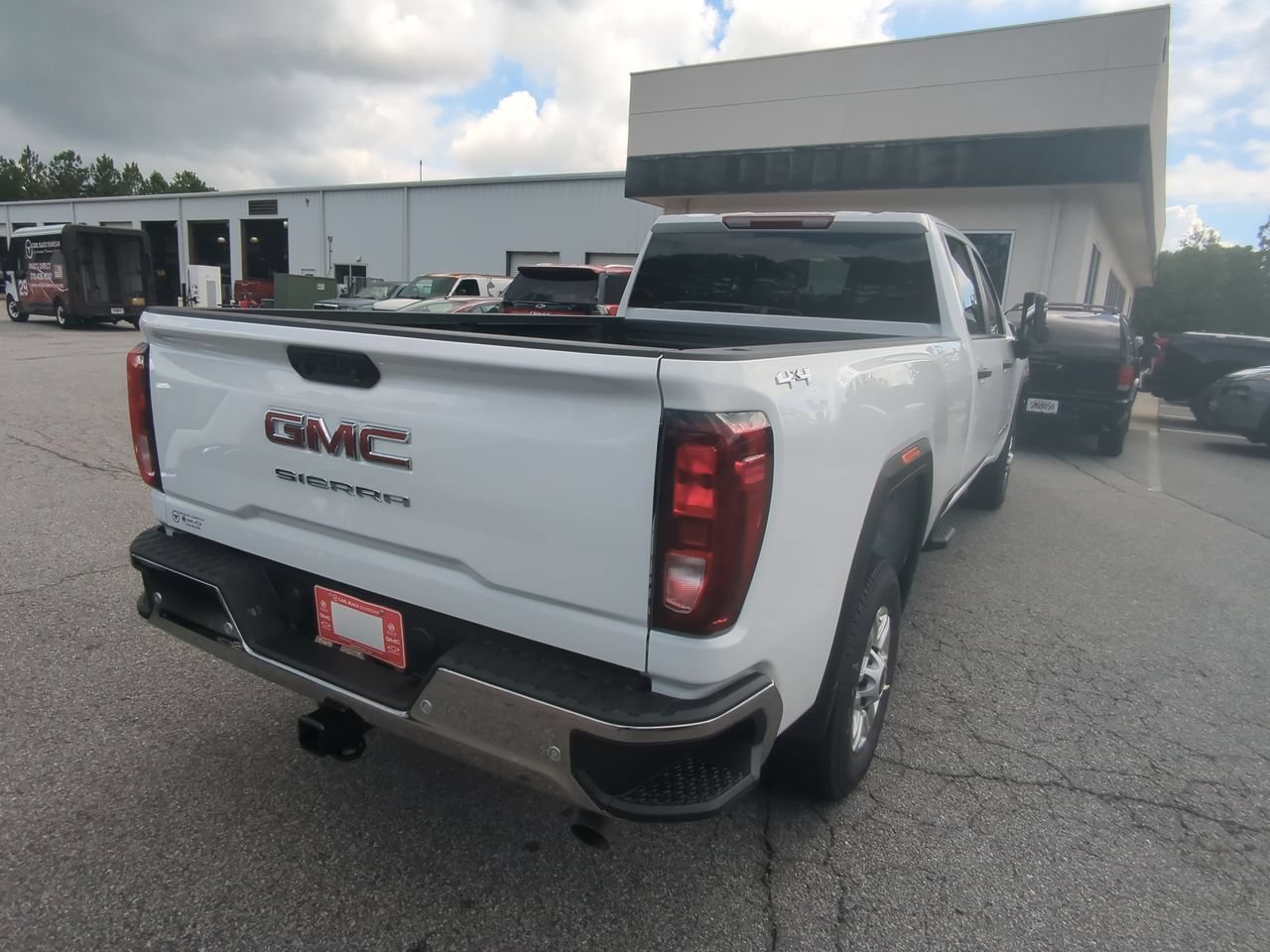 New 2026 Summit White GMC Pro image 8