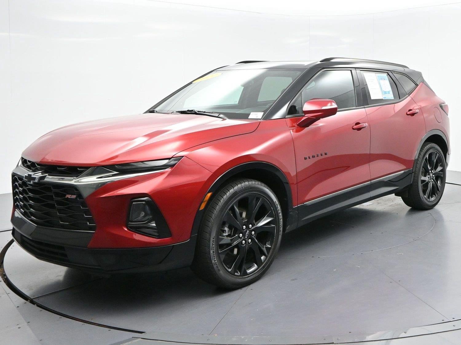Used 2022 Cherry Red Tintcoat Chevrolet RS image 3