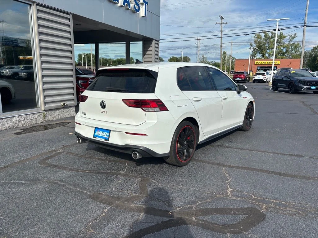 Used 2022 White Volkswagen 2.0T SE image 5