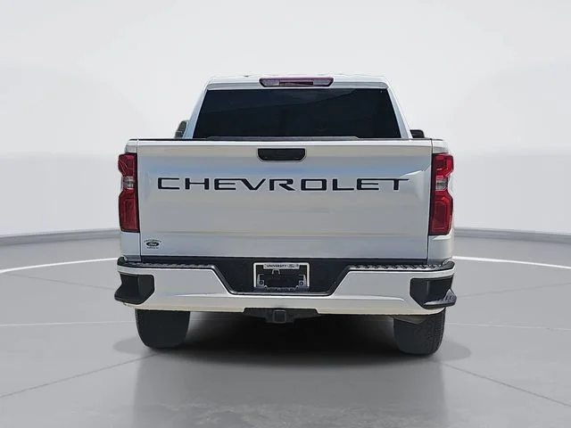 Used 2024 White Chevrolet RST image 4