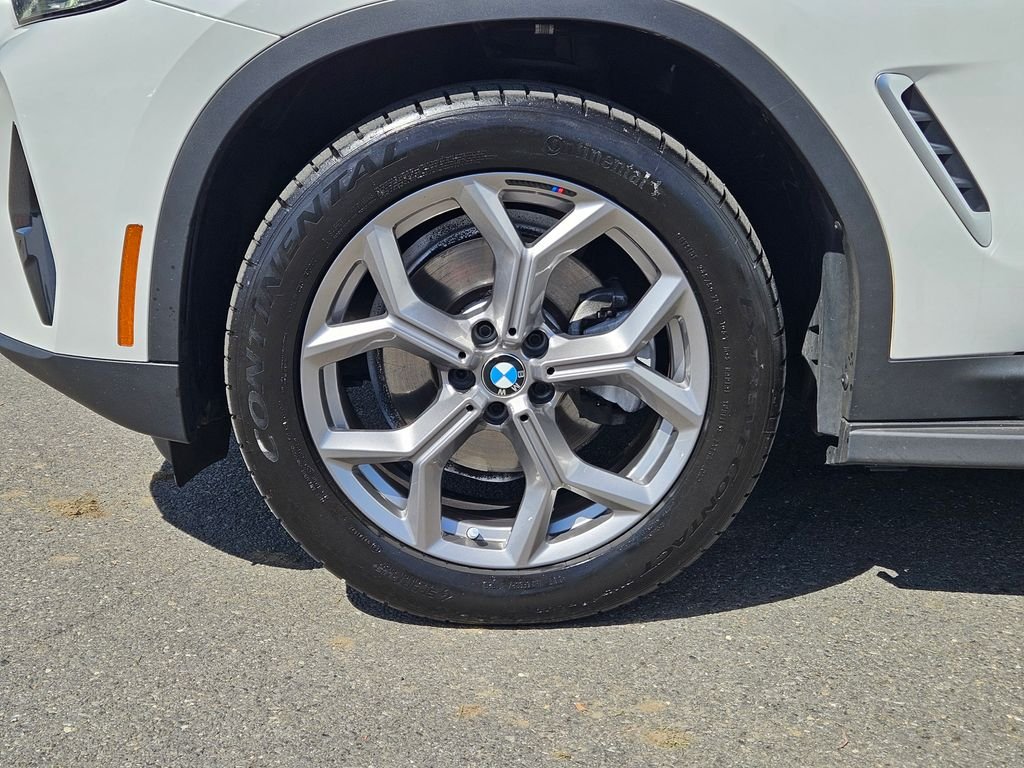Used 2022 Mineral White Metallic BMW xDrive30i image 41