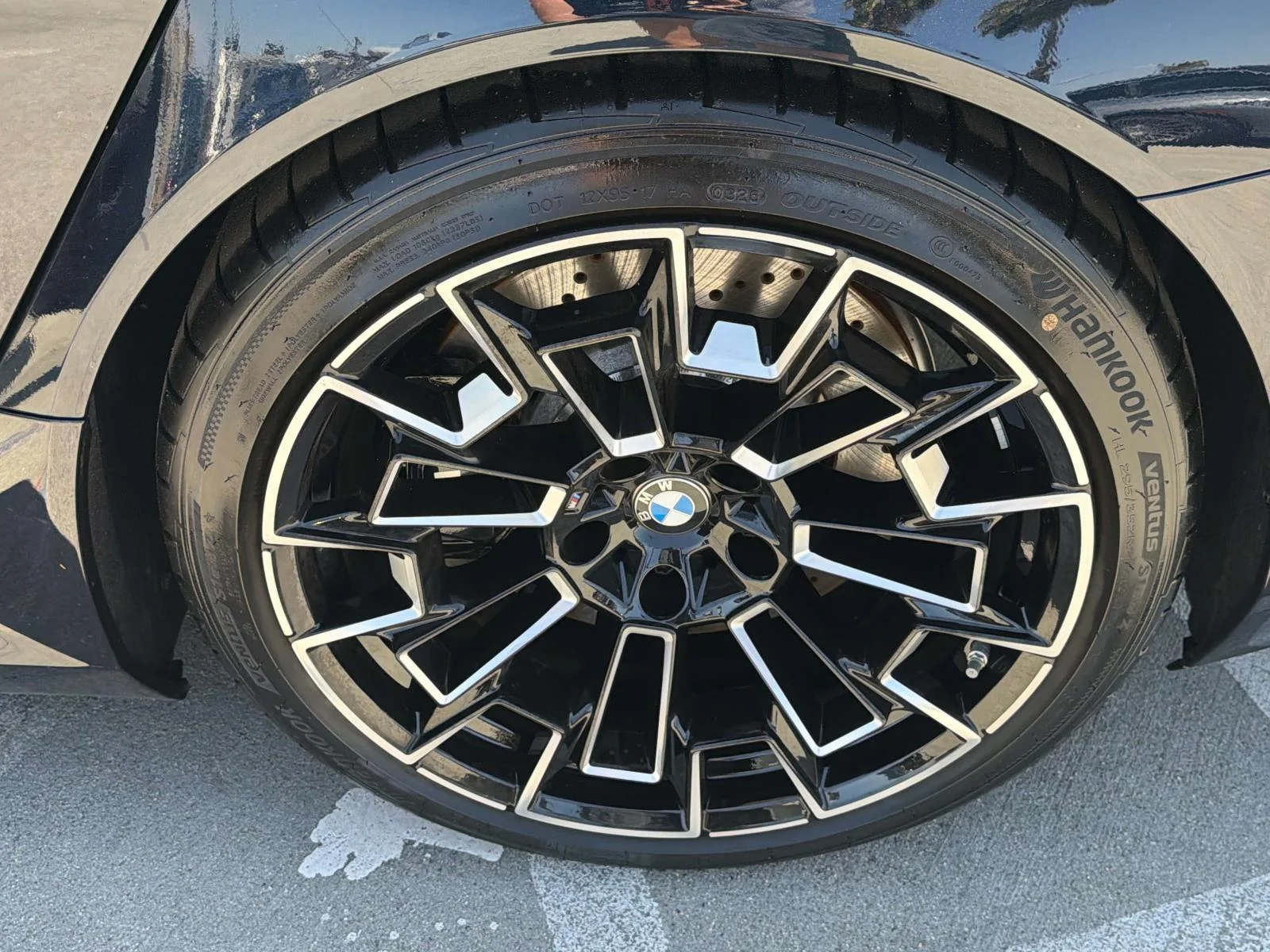 New 2026 Carbon Black Metallic BMW Sedan image 30