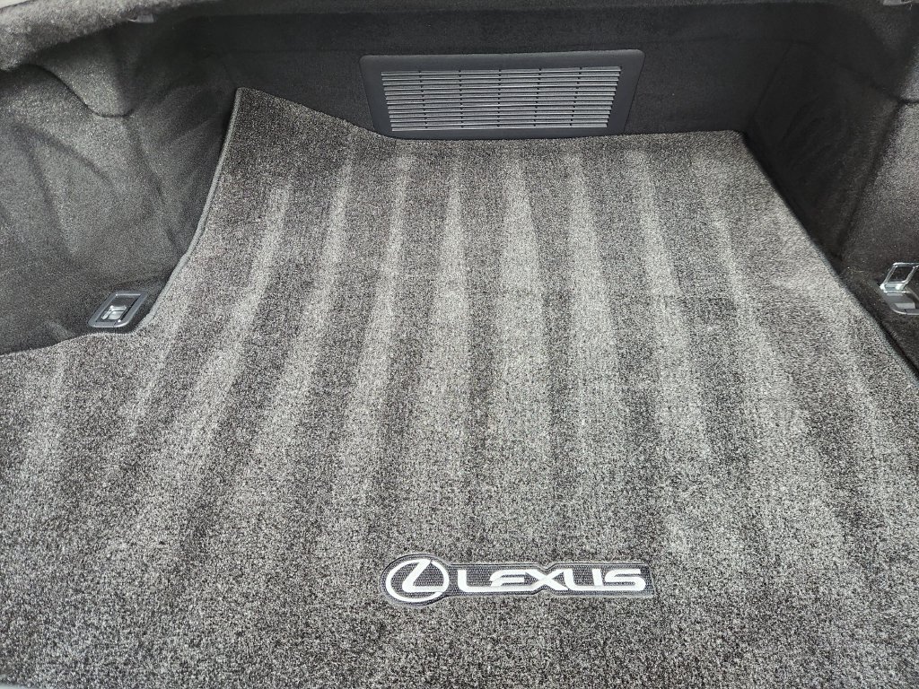 Used 2018 Infrared Lexus 500 image 34