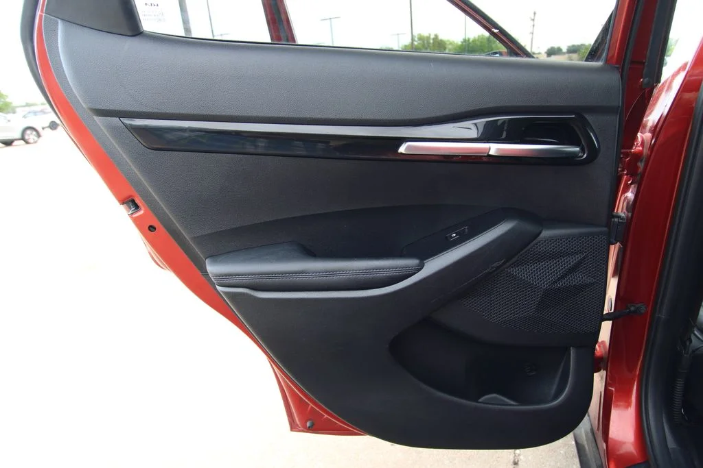 Used 2023 Orange Kia S image 35