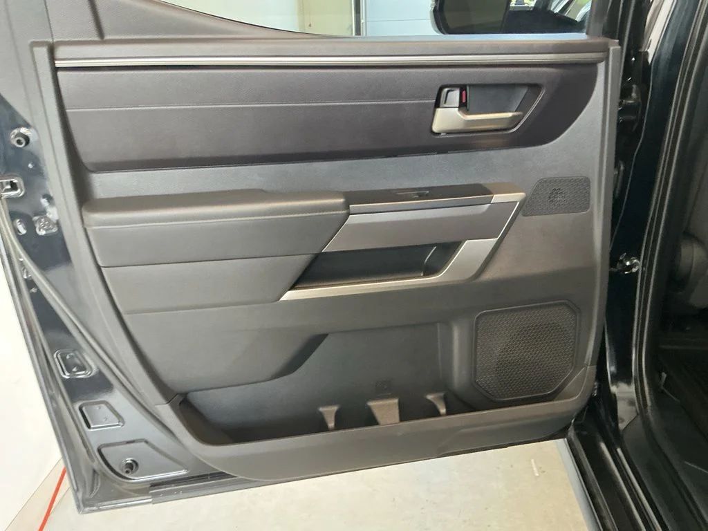 2024 Toyota Tundra SR5 - Photo 20
