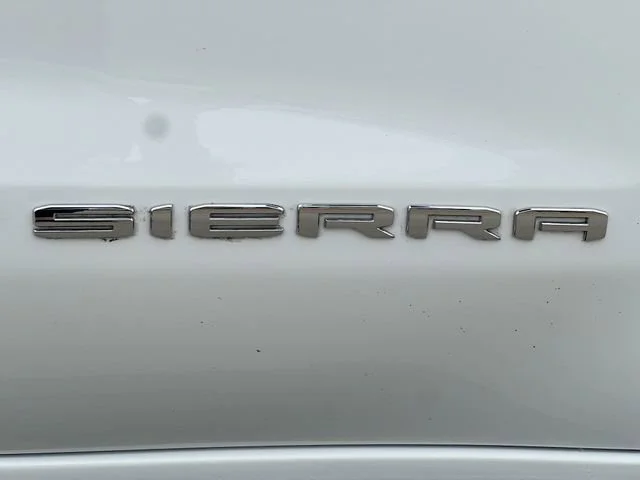 New 2026 Summit White GMC Pro image 21