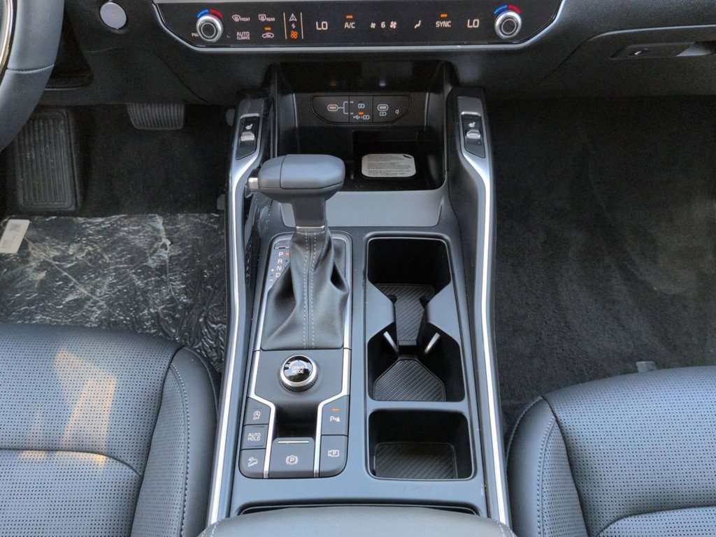 2026 Kia Sorento S - Photo 12