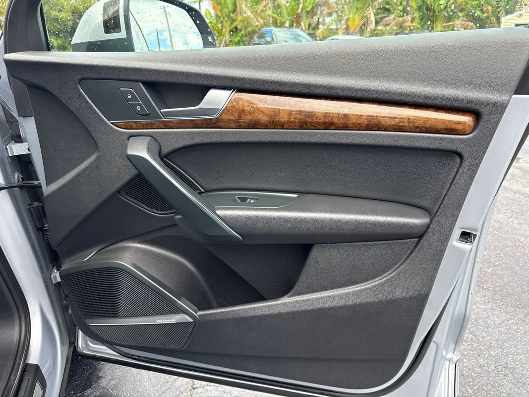 Used 2018  Audi 2.0T Premium image 24