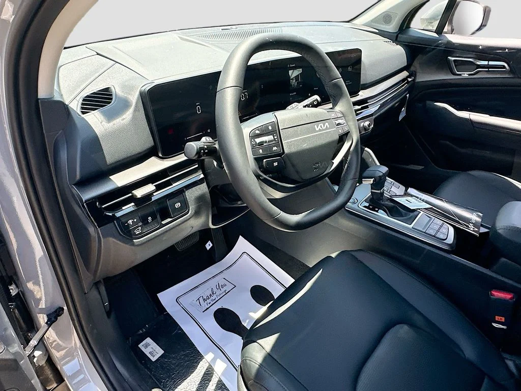 New 2026 Wolf Gray Kia EX image 9