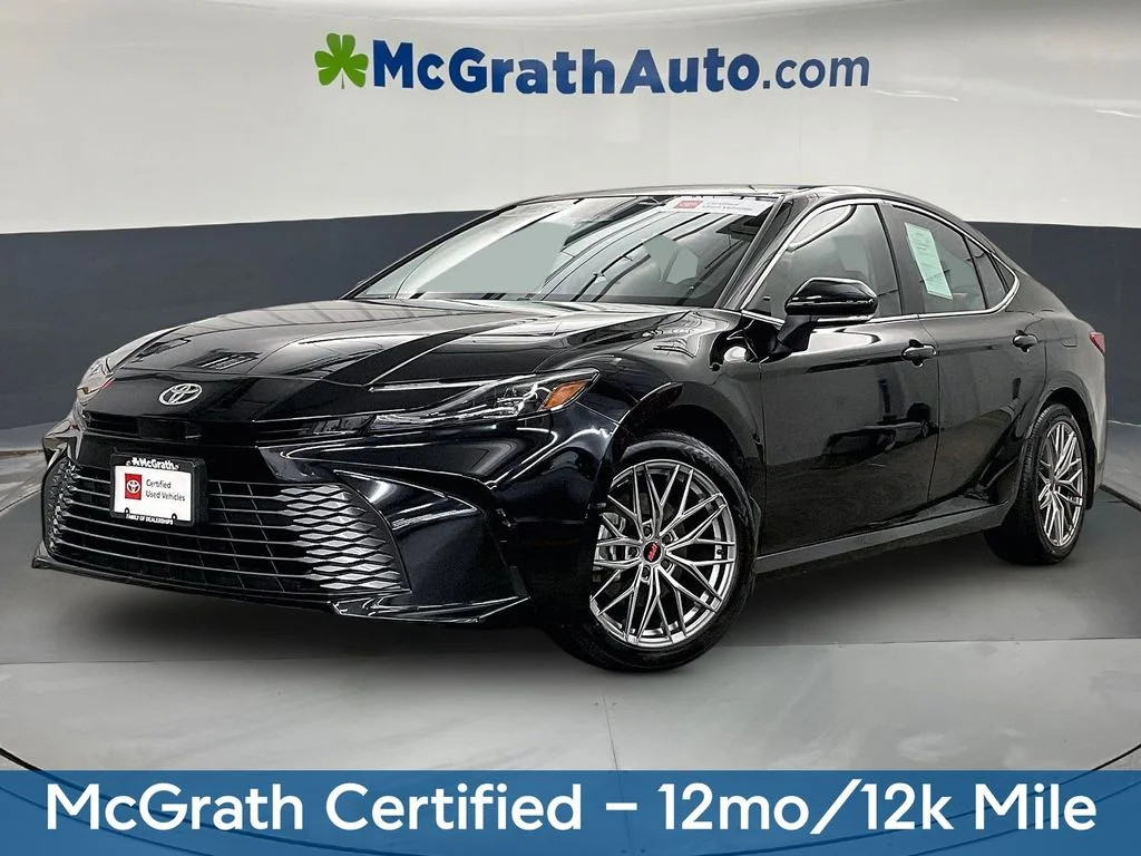 Used 2025 Black Toyota XLE image 2