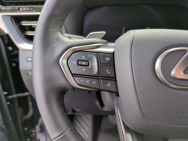 2025 Lexus GX Premium+ - Photo 17