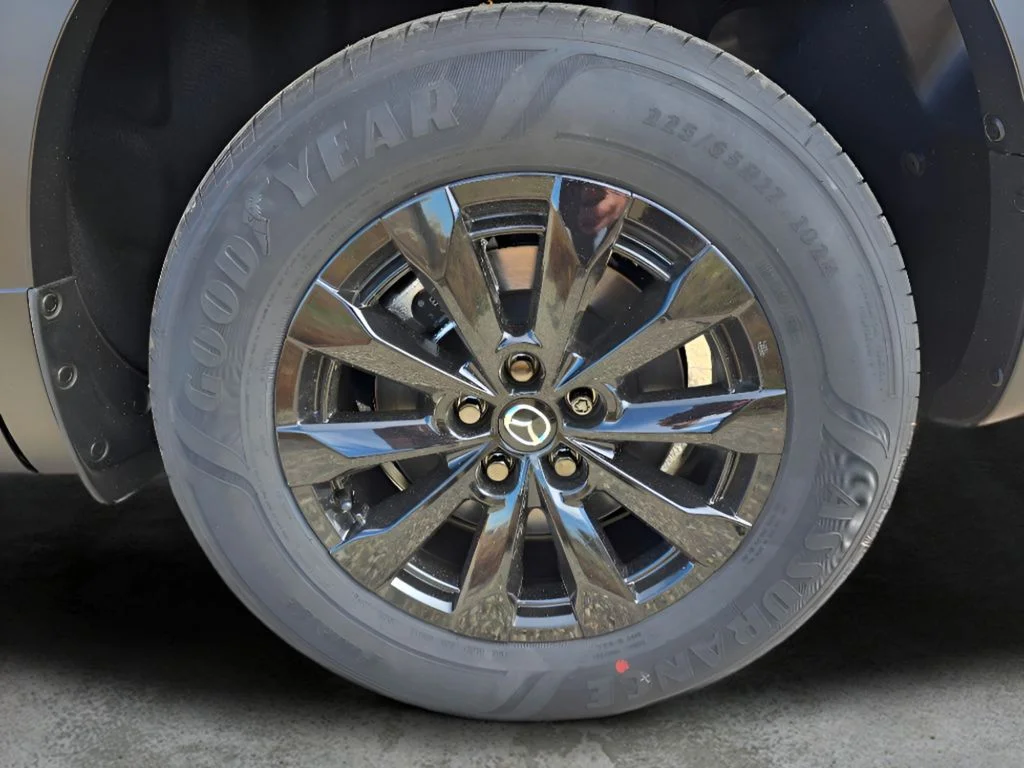 Used 2026 Polymetal Gray Metallic Mazda Premium image 11
