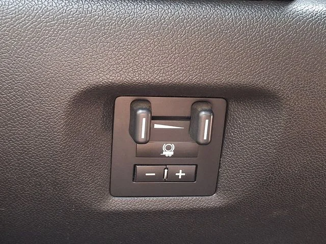 Used 2013 Gray Chevrolet LTZ image 25