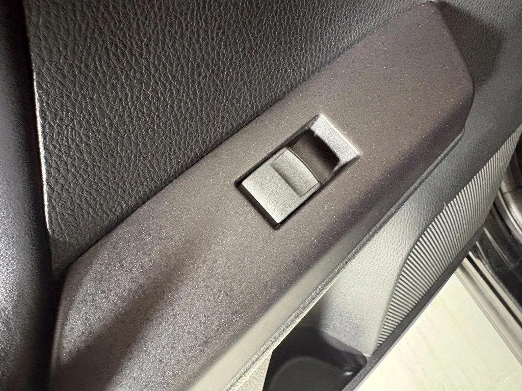 Used 2018 Black Toyota XLE image 36