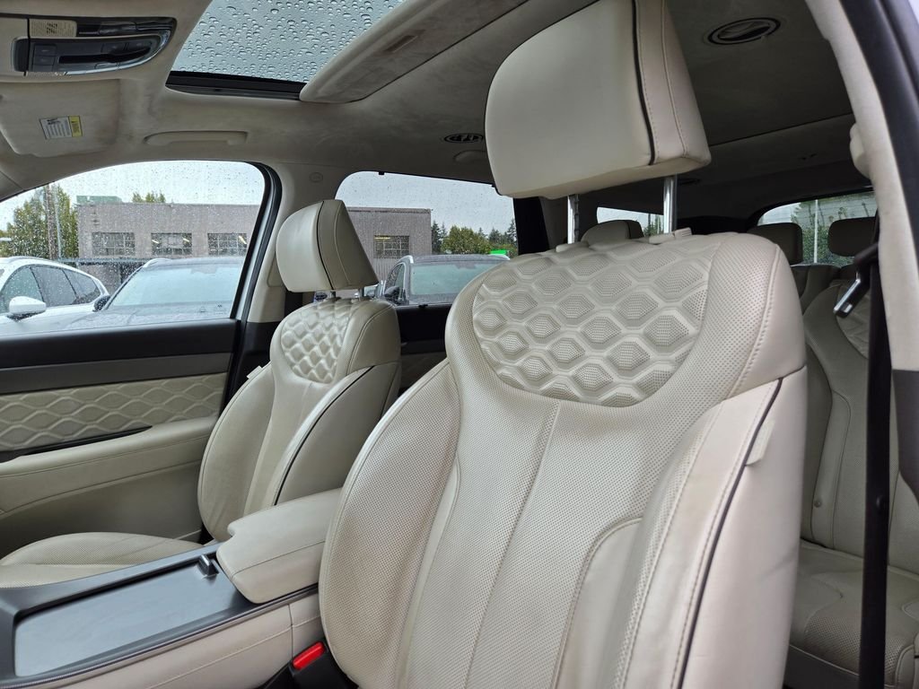 Used 2020 Hyper White Hyundai Limited image 21