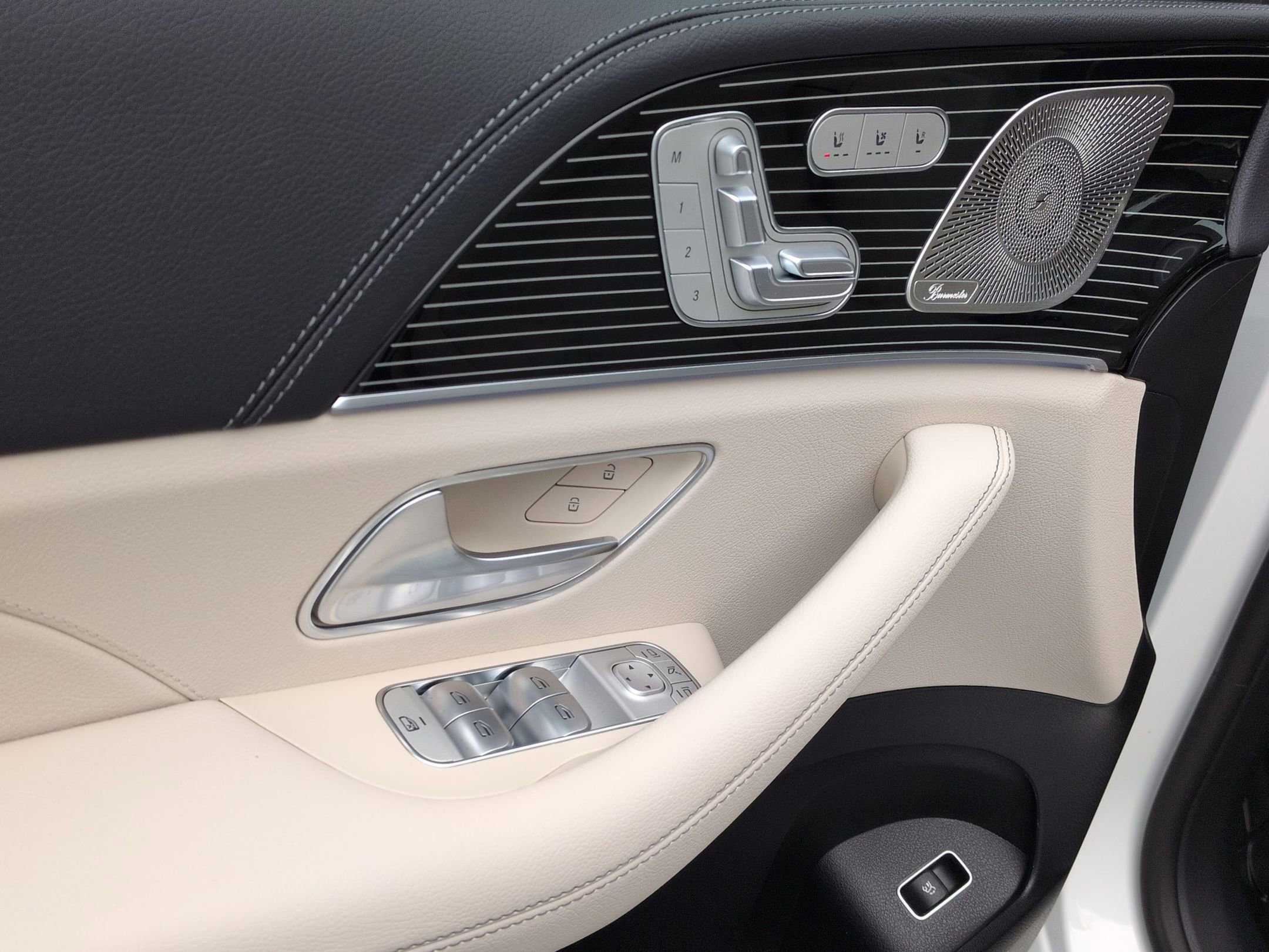New 2026 Polar White Mercedes-Benz GLE 450 image 55
