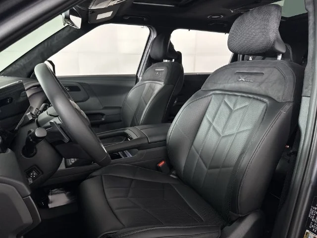 New 2027 Panthera Metal Matte Kia X-Line SX Prestige image 11