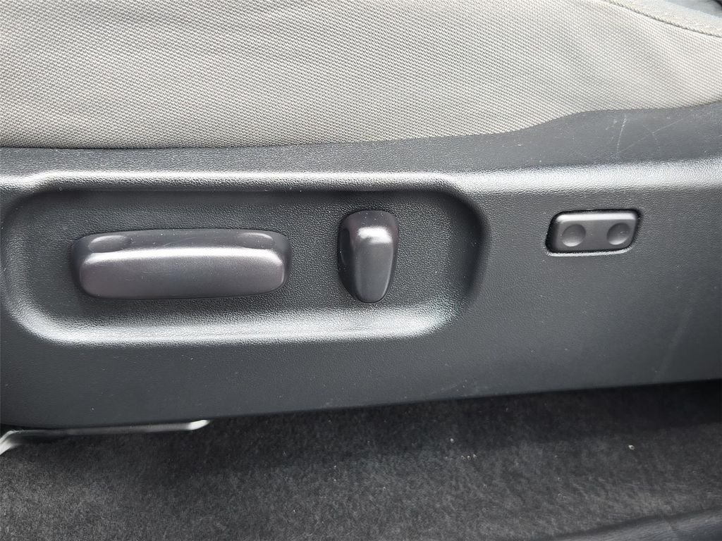 2022 Toyota Tacoma SR5 - Photo 36