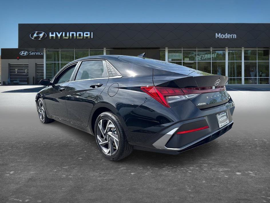 New 2026 Abyss Black Hyundai Limited image 4