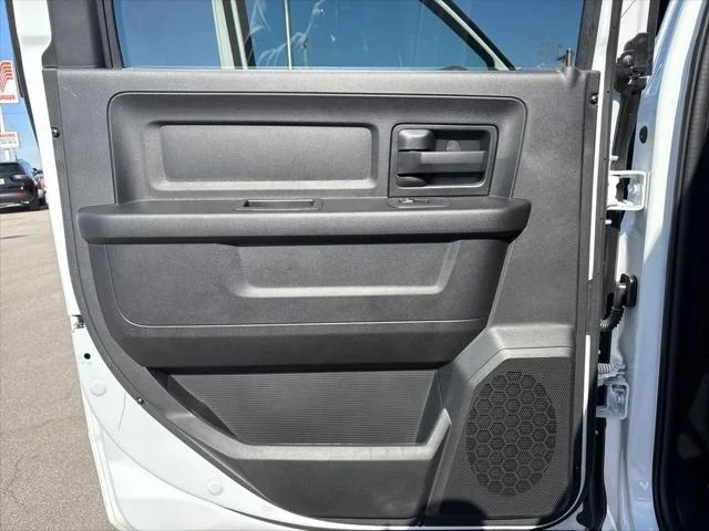 2026 RAM 3500 Tradesman - Photo 43