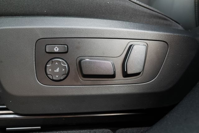 2025 BMW X3 30 - Photo 21