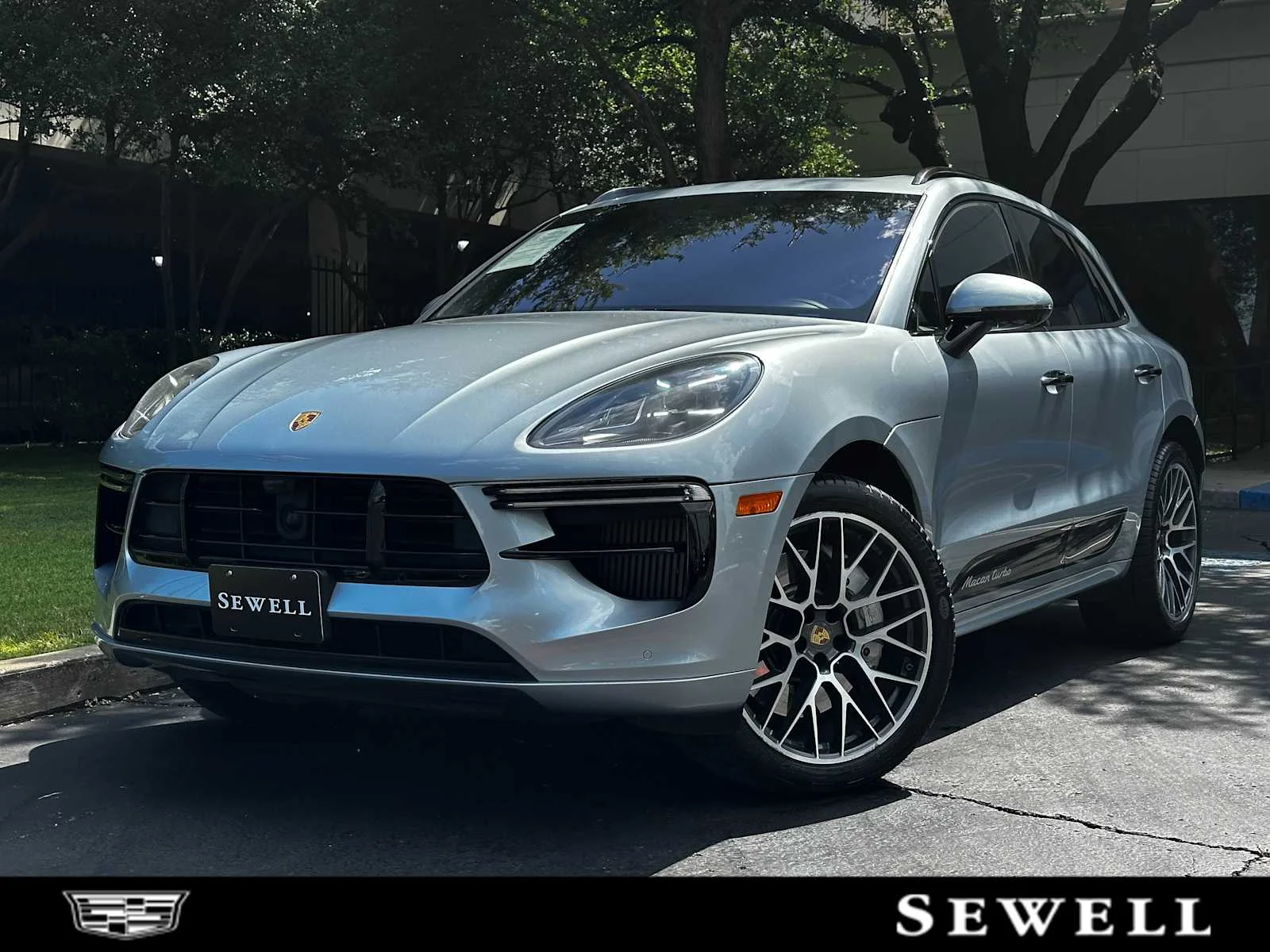 Used 2020  Porsche Turbo image 1