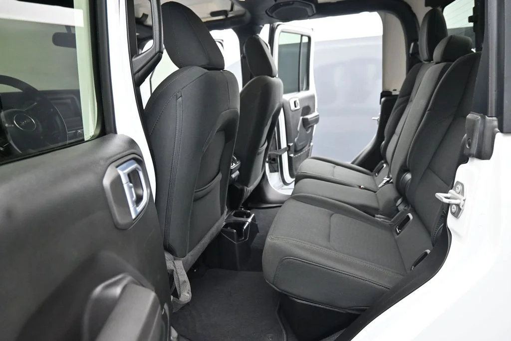 Used 2021 White Jeep Sport image 15