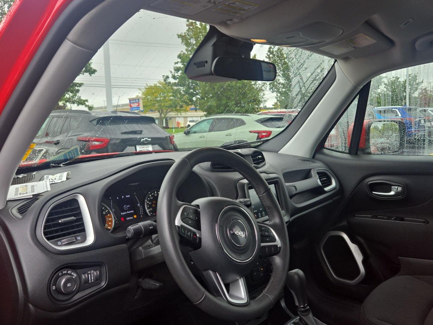 Used 2020 Colorado Red Clearcoat Jeep Latitude image 3