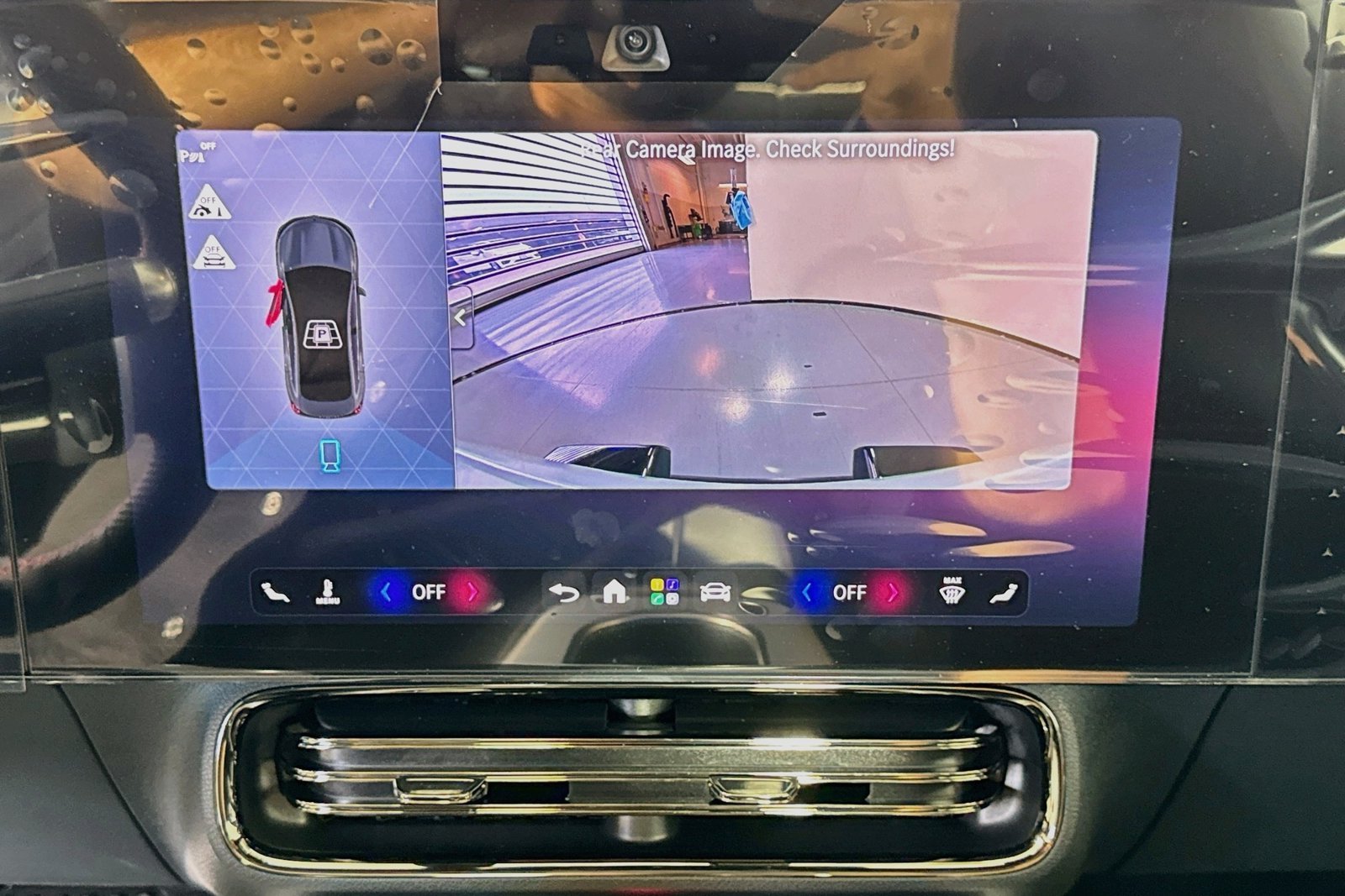 New 2027 Liquid Crystal Green Mercedes-Benz CLA 220 Hybrid image 13