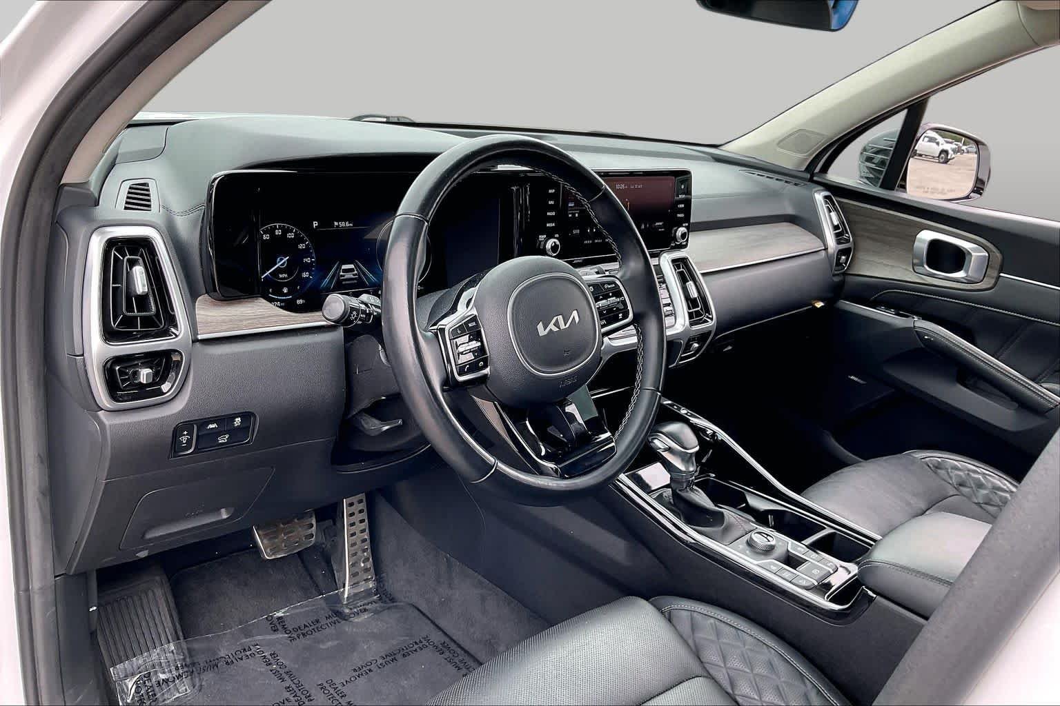 Used 2022 Glacial White Pearl Kia X-Line SX Prestige image 18