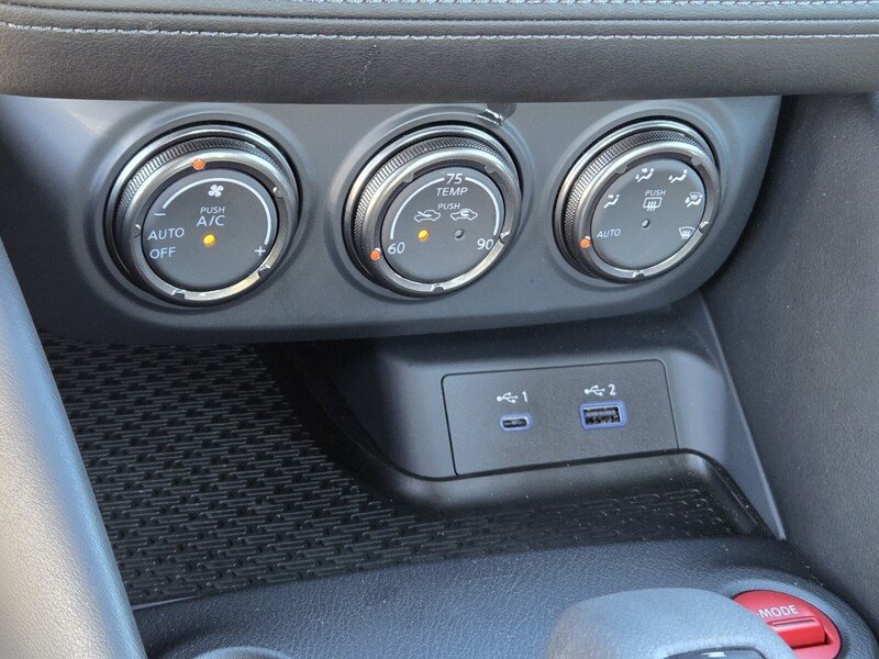 Used 2025 Pearl White NISSAN NISMO AUTO image 21