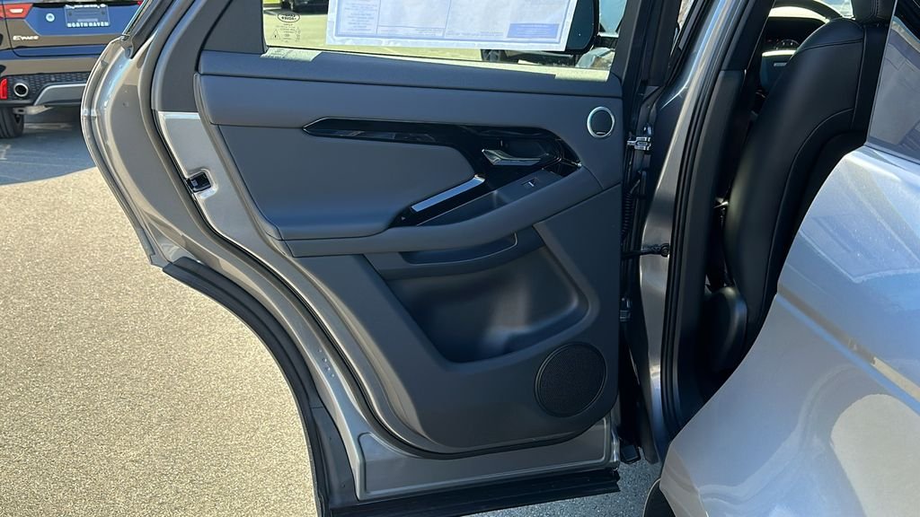 Used 2026 Gray Land Rover S image 22