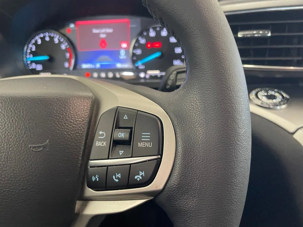 Used 2023 Blue Ford XLT image 14