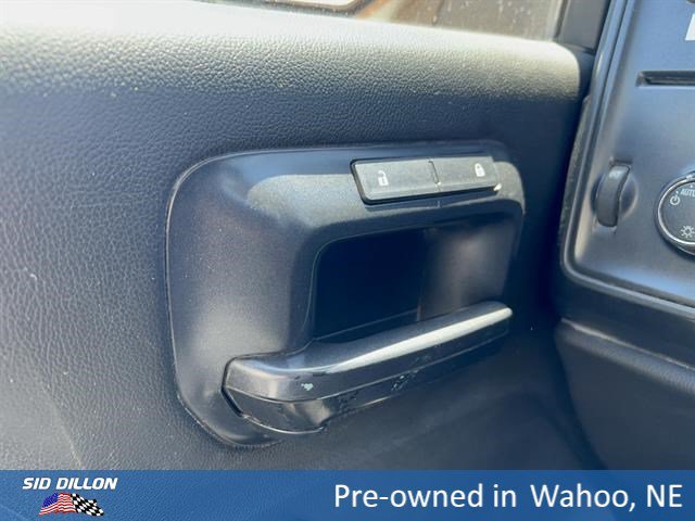 Used 2015 Special Paint Chevrolet Work Truck image 12