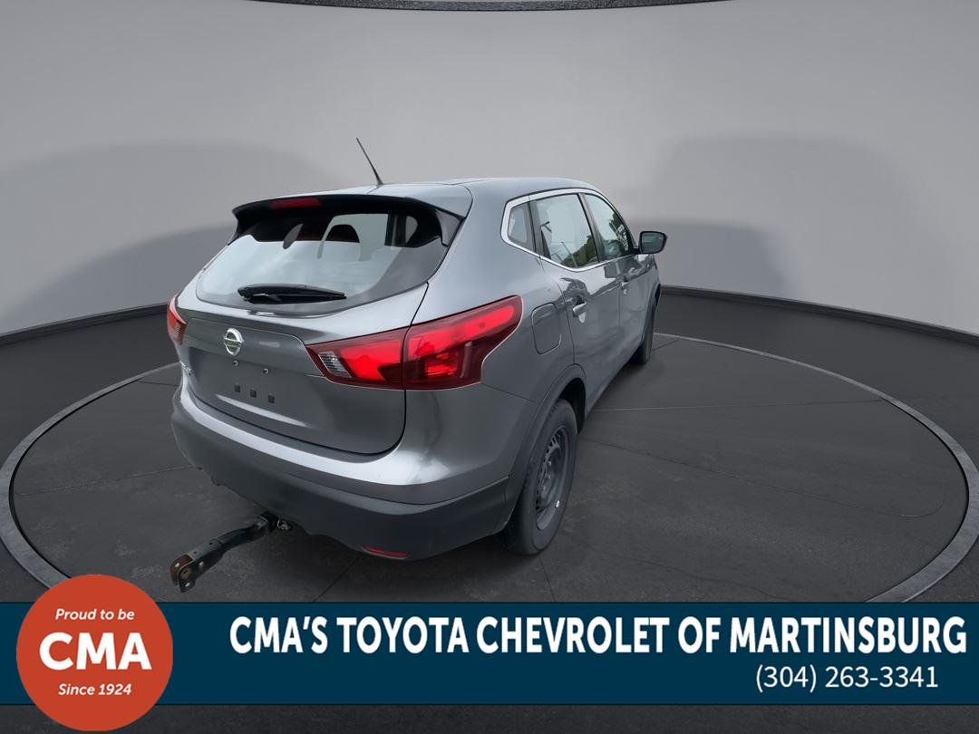 Used 2019 Gun Metallic Nissan S image 8