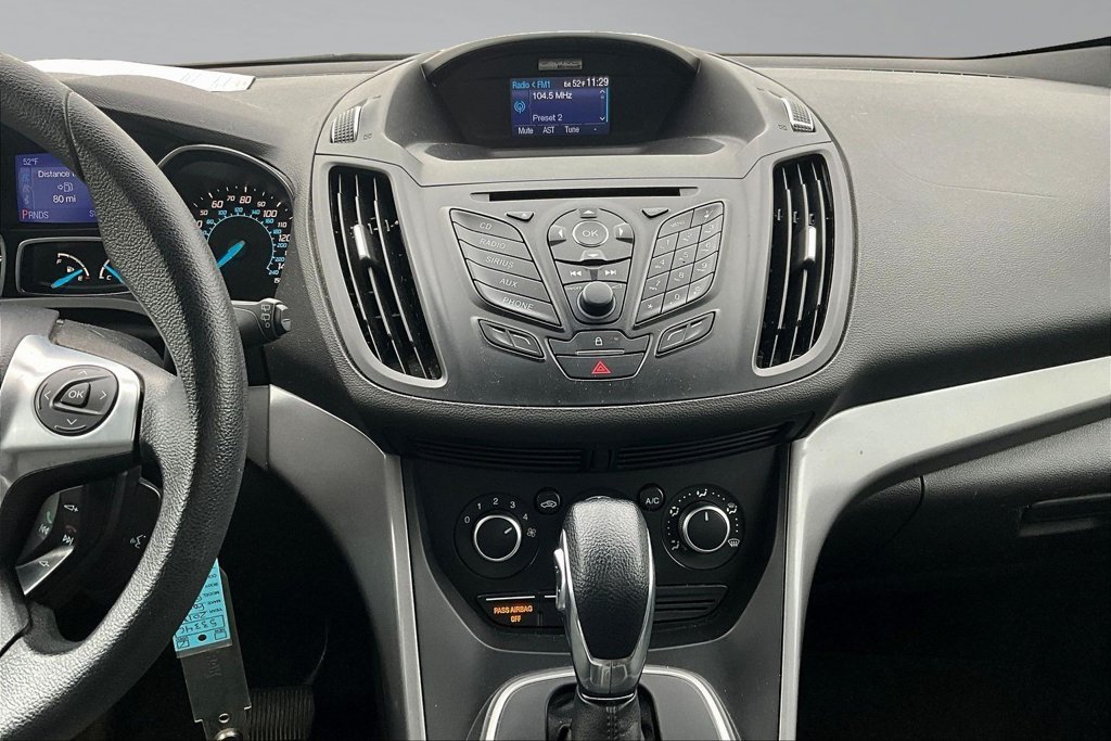 Used 2013 Red Ford SE image 9